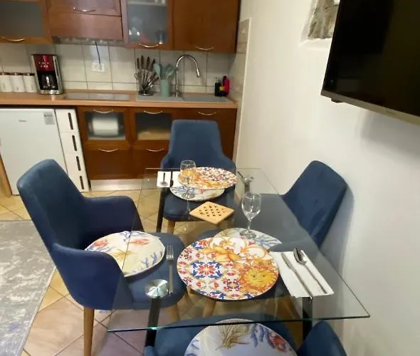 Incantevole: Piran-pirano. 公寓