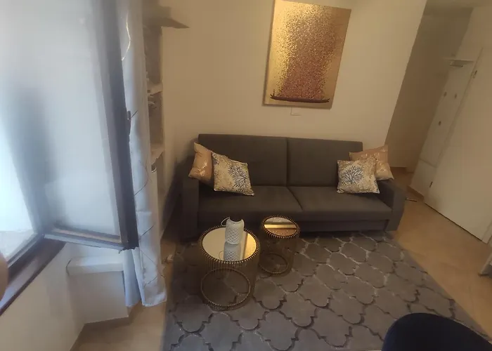 Incantevole: Piran-pirano. 公寓